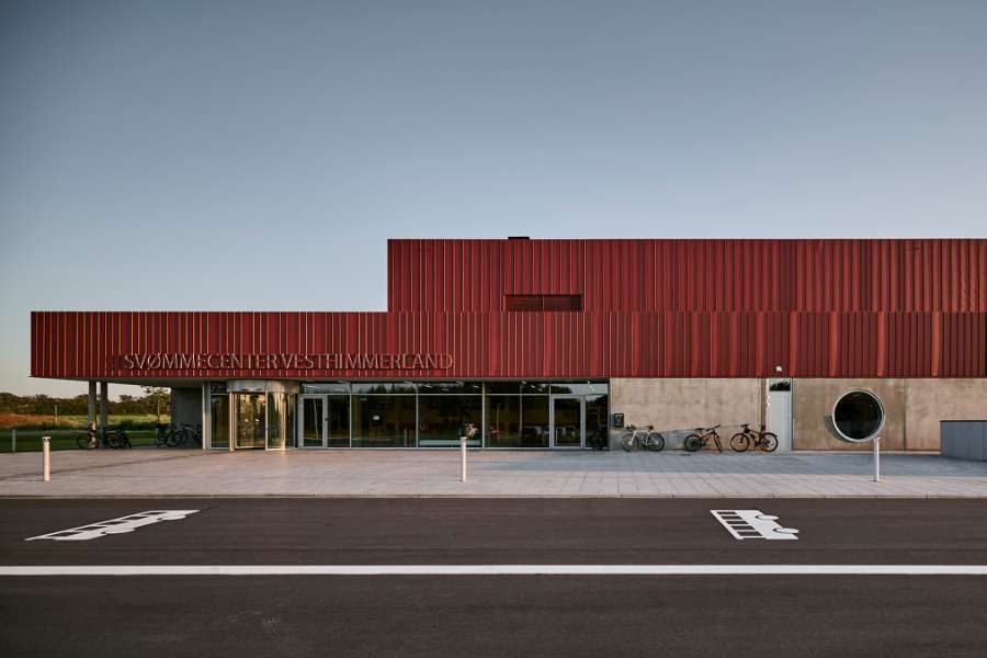 Svømmedrømme springer ud bag stålprofiler i Vesthimmerland, Svømmecenter Vesthimmerland, Løgstørvej 59, 9600 Aars